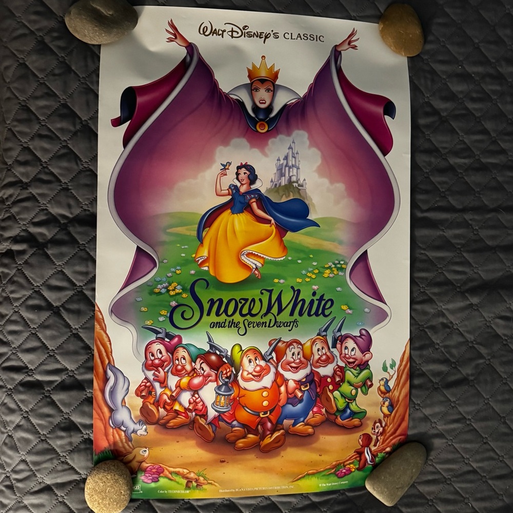 Disney Snow White & The Seven Dwarfs Original 27x17.75 Movie Poster